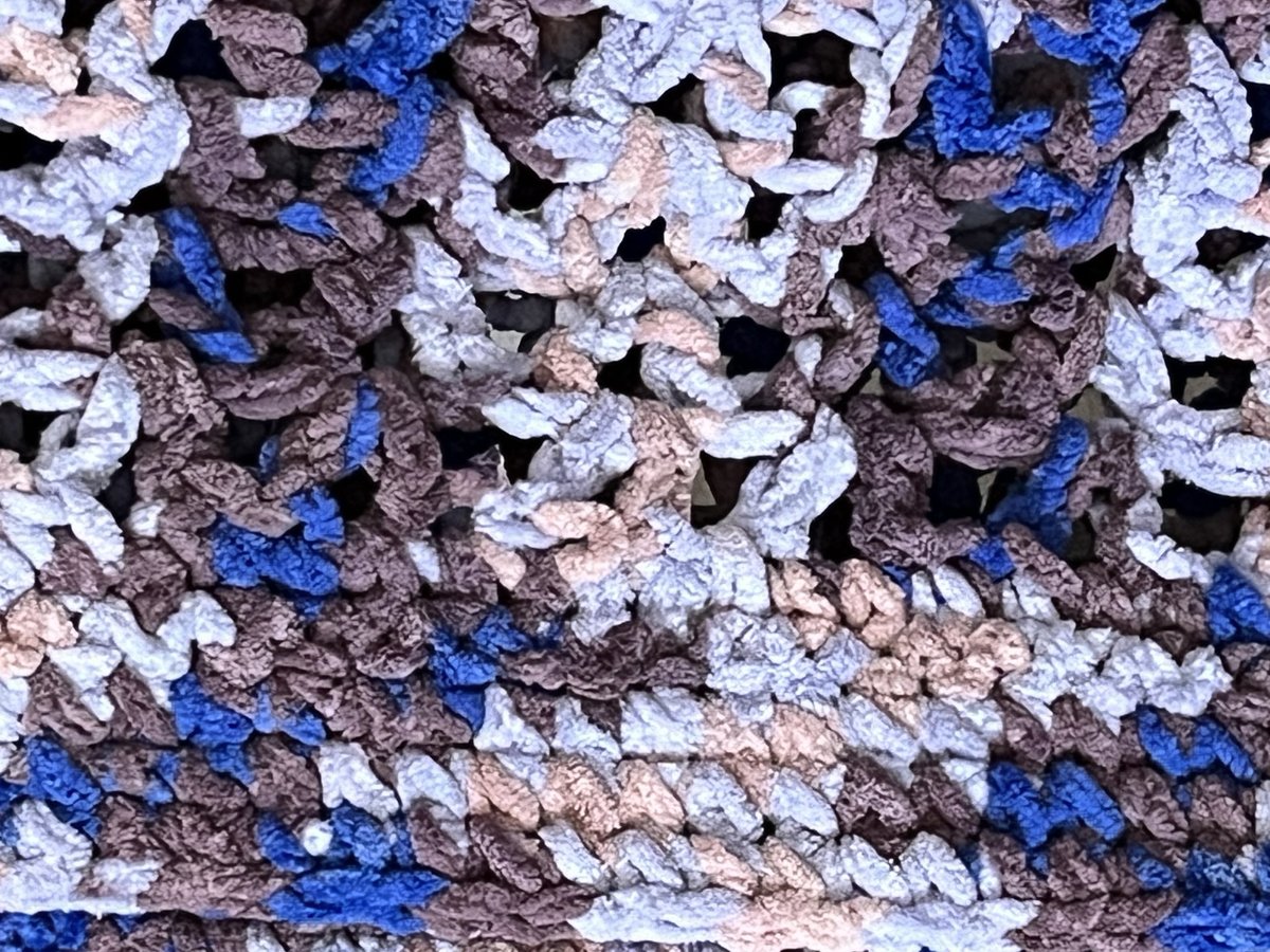 Luxe Lounging Blanket in Mixed Berry Pie