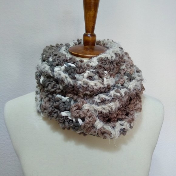 Luxe Infinity Scarf in Foggy Day