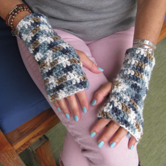 Fingerless Gloves, lightweight, soft. Color: Country Basket