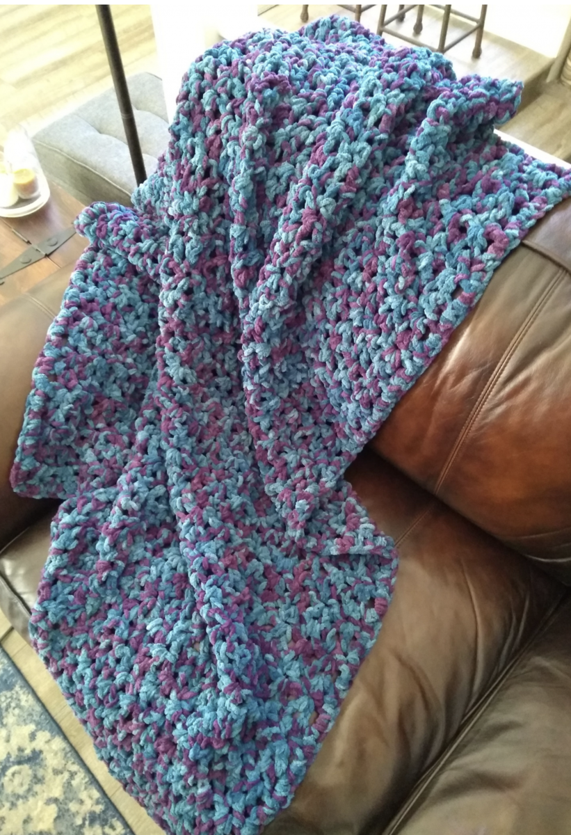 Luxe Lounging Blanket in Peacock 