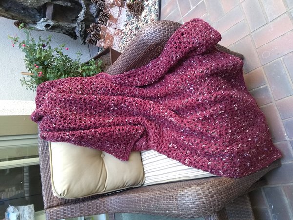 Tweed Lounging Blanket in Burgundy