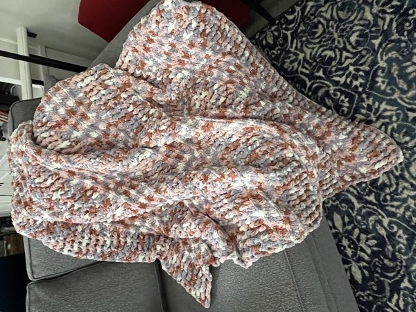 Luxe Statement Blanket in Petal
