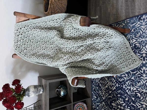 Luxe Lounging Blanket in Winter Leaf