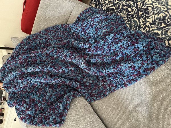 Luxe Lounging Blanket in Peacock 